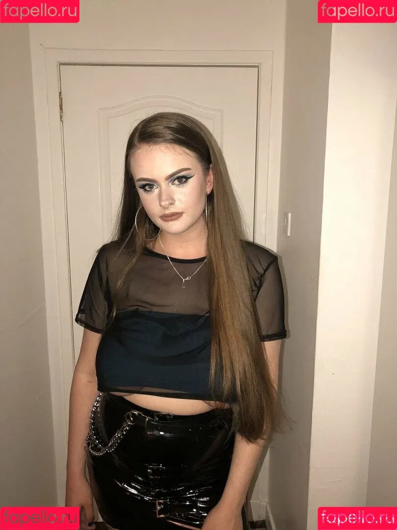 Bex McFadden Onlyfans Photo Gallery 