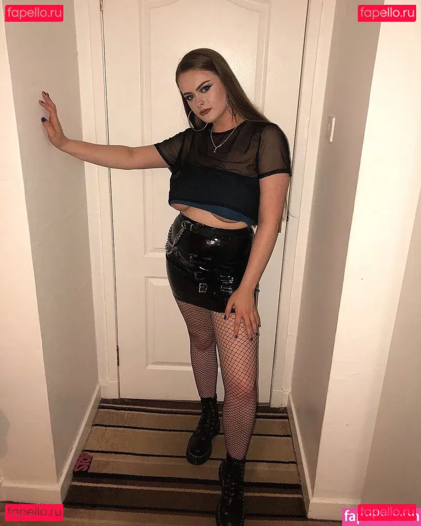 Bex McFadden Onlyfans Photo Gallery 