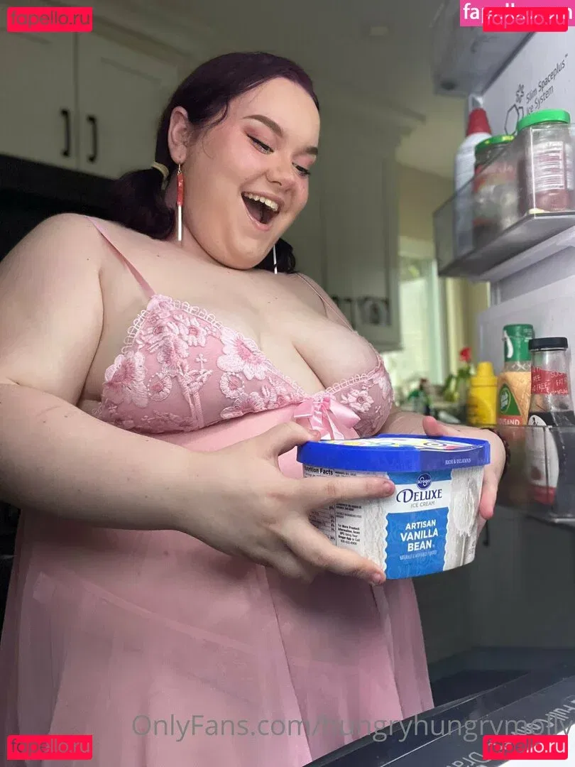 hungryhungrymolly Onlyfans Photo Gallery 