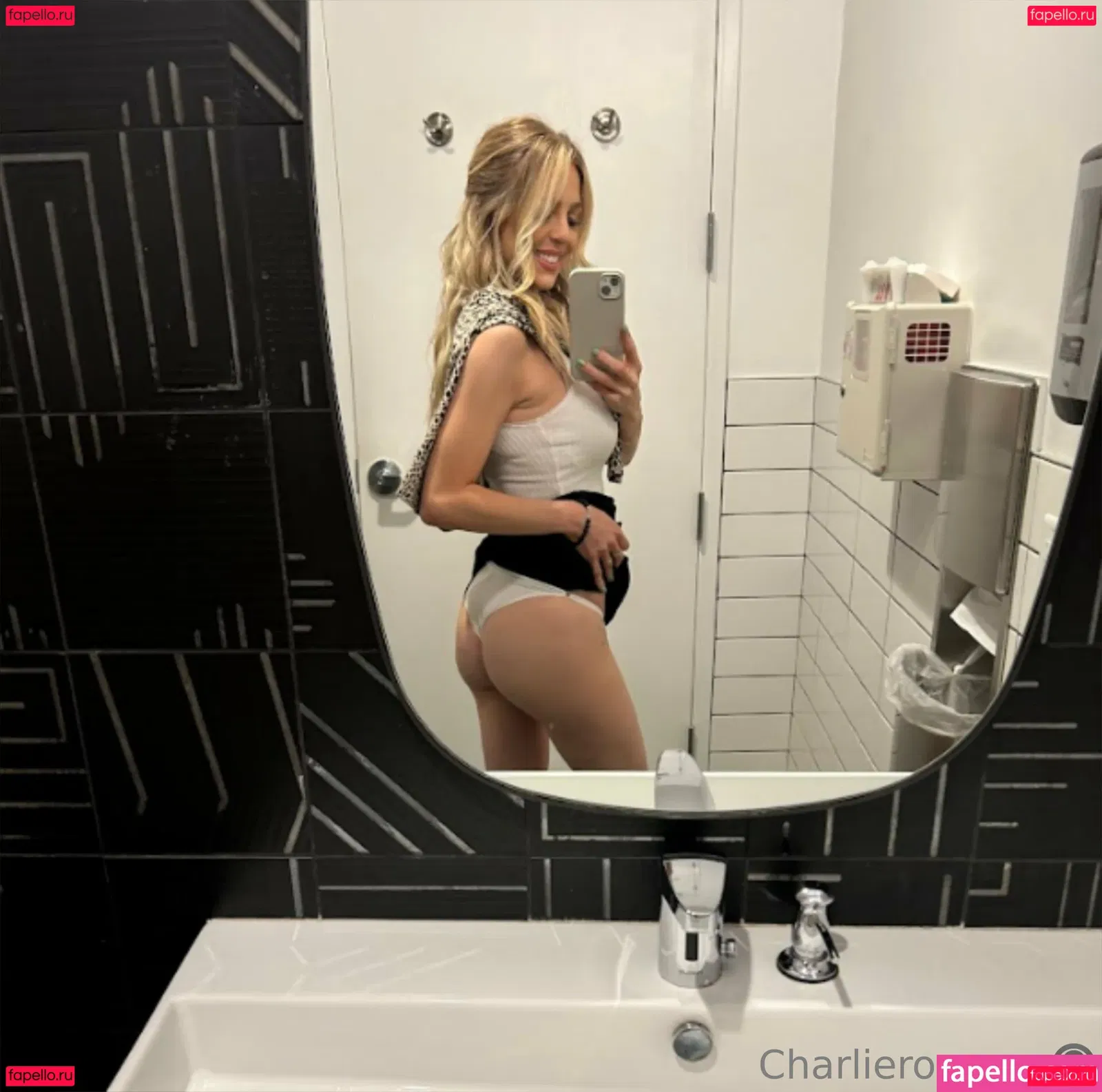 charlierose_x Onlyfans Photo Gallery 