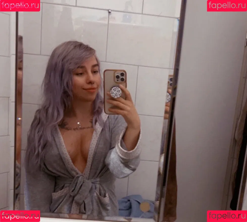 Yuumiko Onlyfans Photo Gallery 