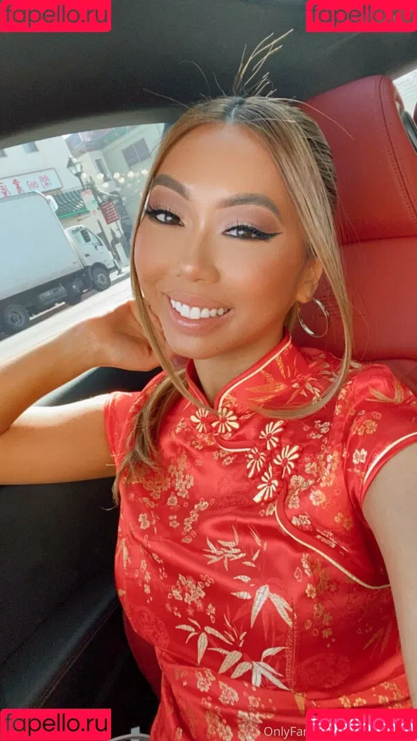 vmynguyen Onlyfans Photo Gallery 
