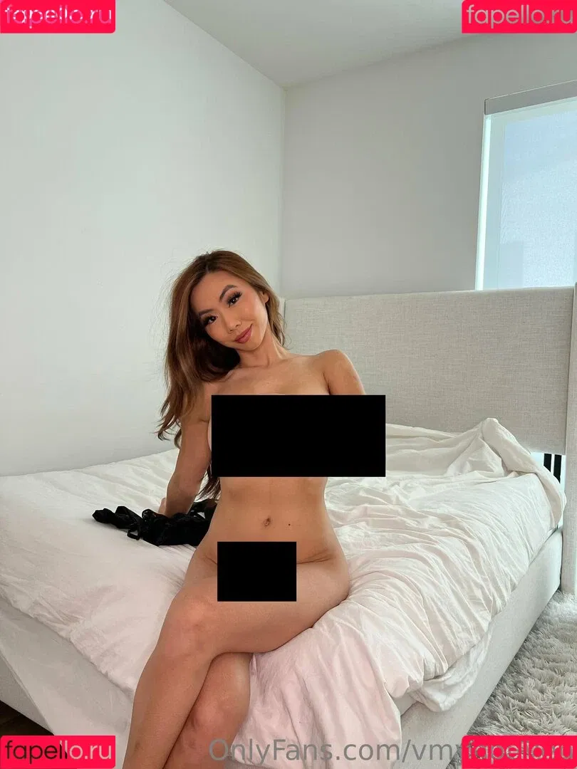 vmynguyen Onlyfans Photo Gallery 