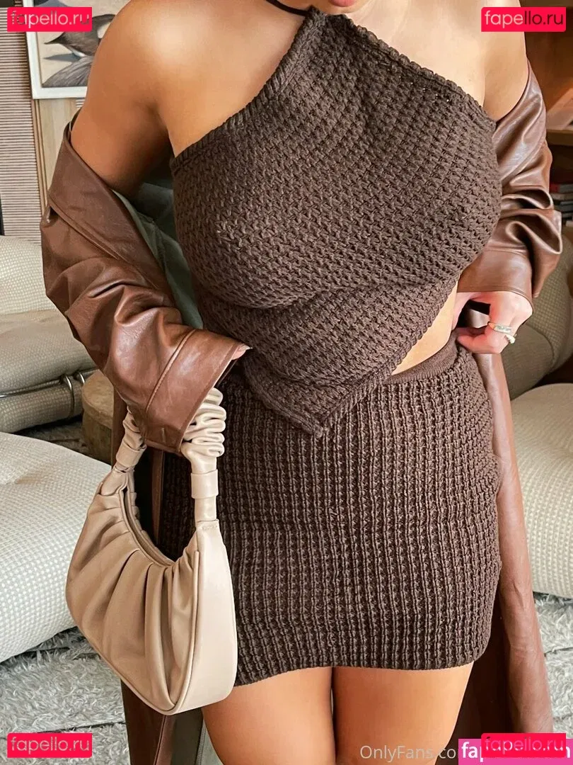 vmynguyen Onlyfans Photo Gallery 