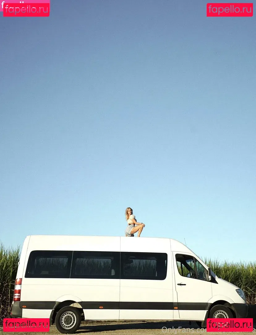 Rosievanlife Onlyfans Photo Gallery 