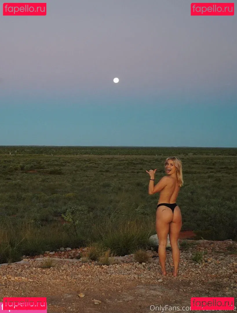 Rosievanlife Onlyfans Photo Gallery 