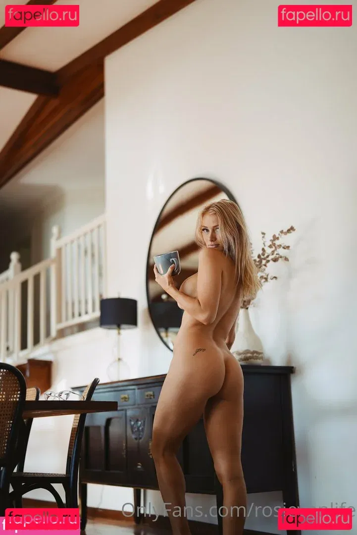 Rosievanlife Onlyfans Photo Gallery 