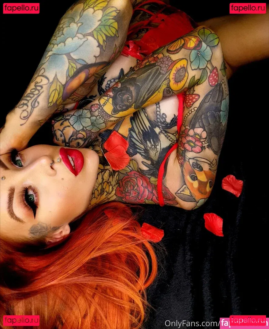 Peachhes SG Onlyfans Photo Gallery 