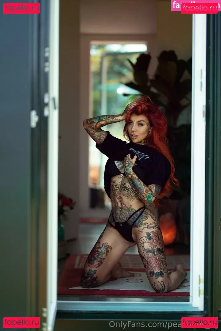 Peachhes SG Onlyfans Photo Gallery 