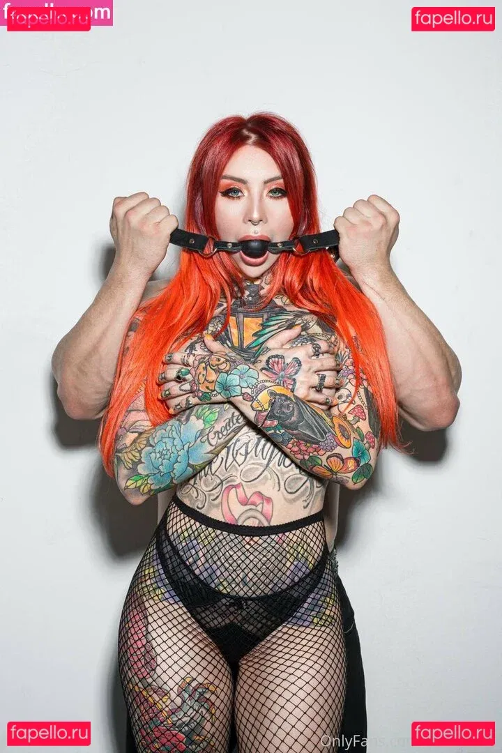 Peachhes SG Onlyfans Photo Gallery 