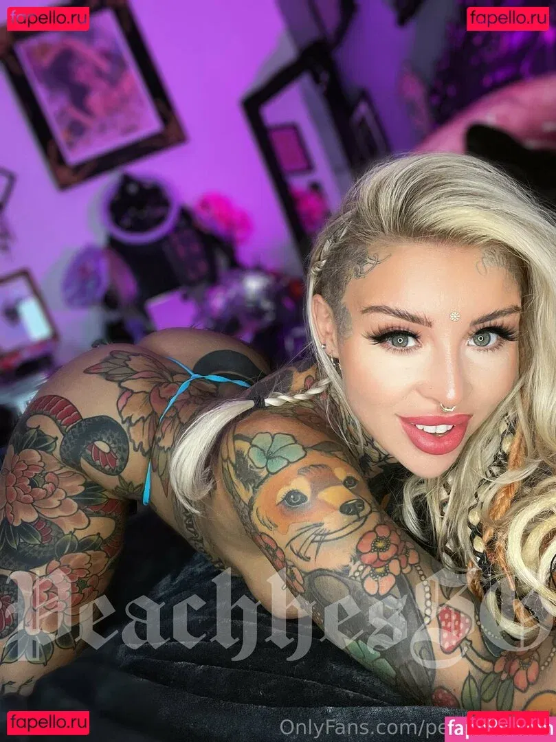 Peachhes SG Onlyfans Photo Gallery 