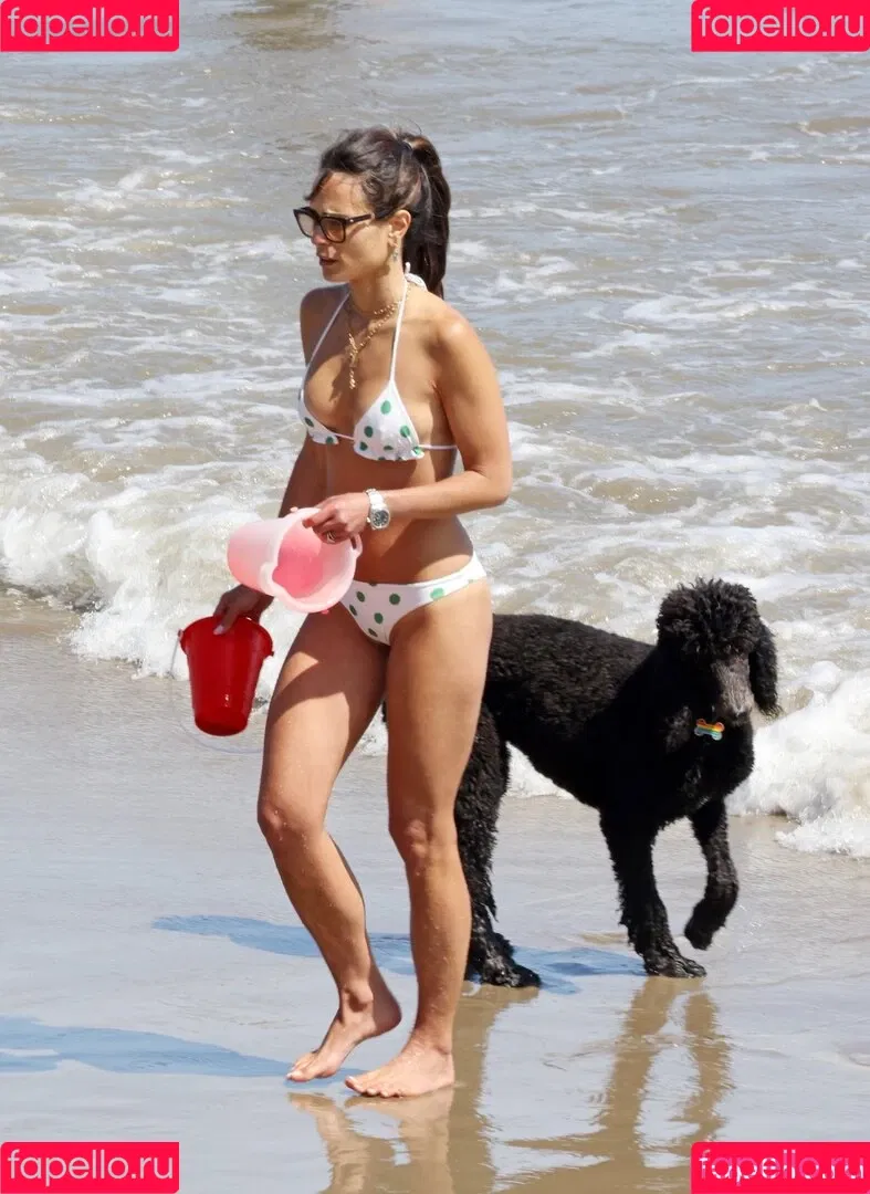 Jordana Brewster Onlyfans Photo Gallery 