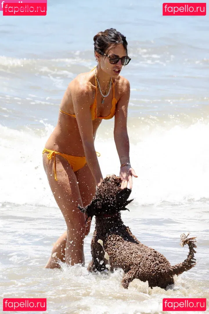 Jordana Brewster Onlyfans Photo Gallery 