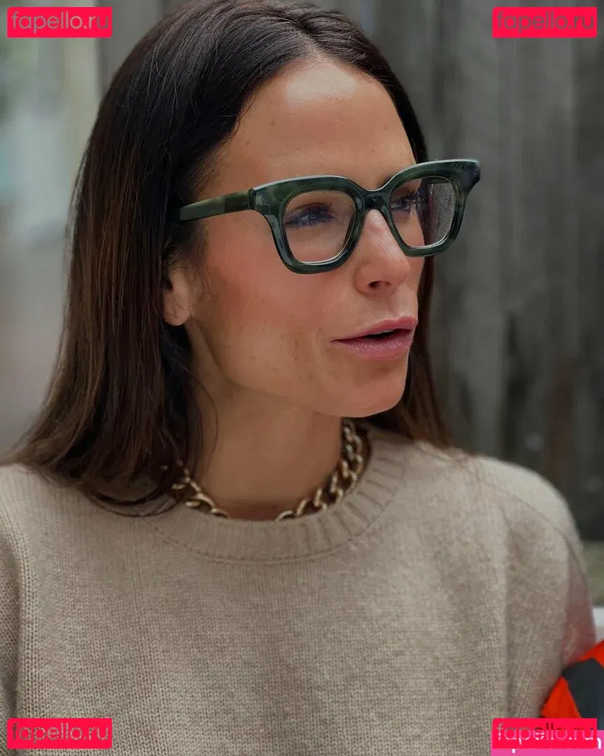 Jordana Brewster Onlyfans Photo Gallery 