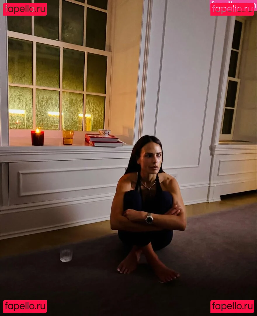 Jordana Brewster Onlyfans Photo Gallery 