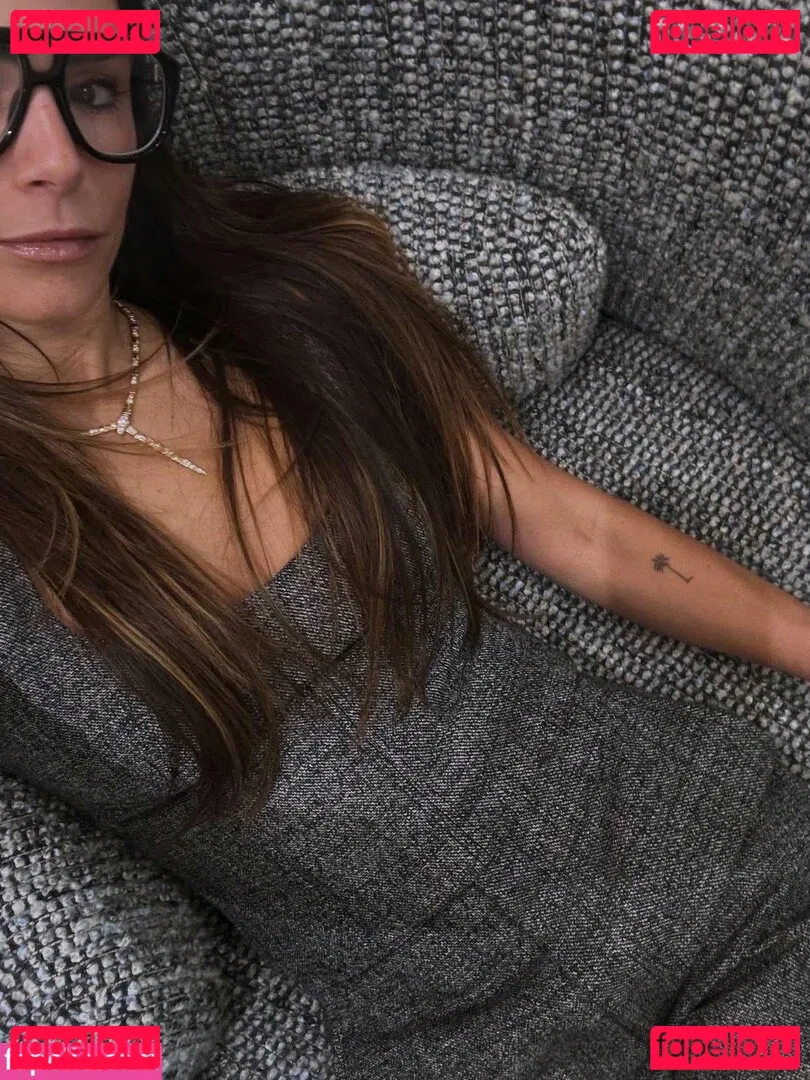 Jordana Brewster Onlyfans Photo Gallery 