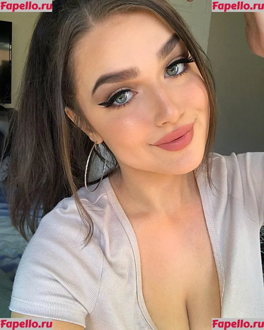 Dakota Jade Onlyfans Photo Gallery 