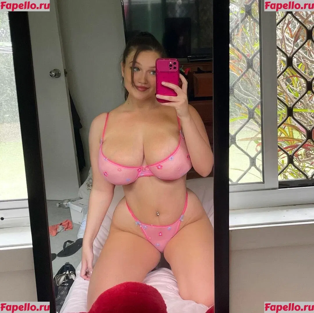 Dakota Jade Onlyfans Photo Gallery 