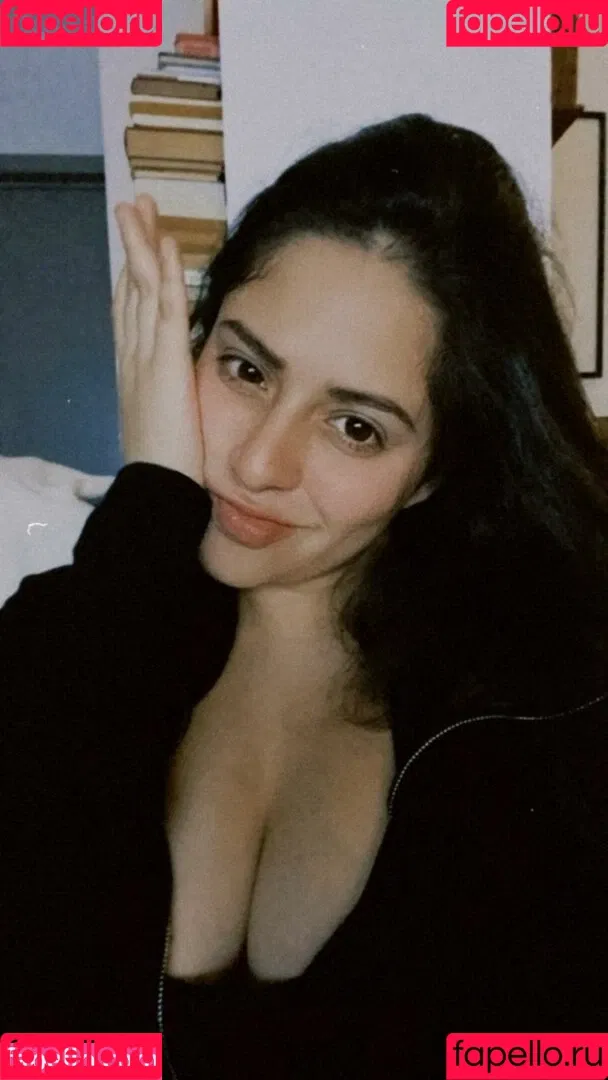 Totti Mane Onlyfans Photo Gallery 