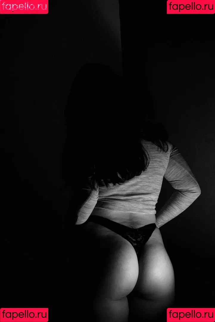 Totti Mane Onlyfans Photo Gallery 
