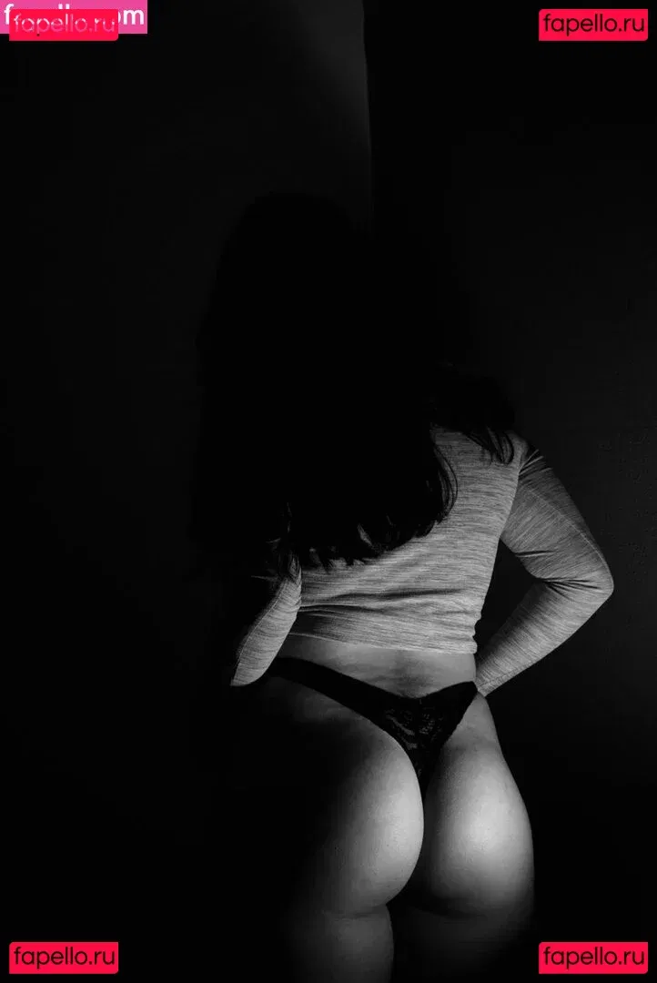 Totti Mane Onlyfans Photo Gallery 