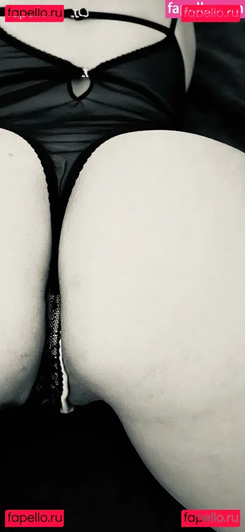 Totti Mane Onlyfans Photo Gallery 