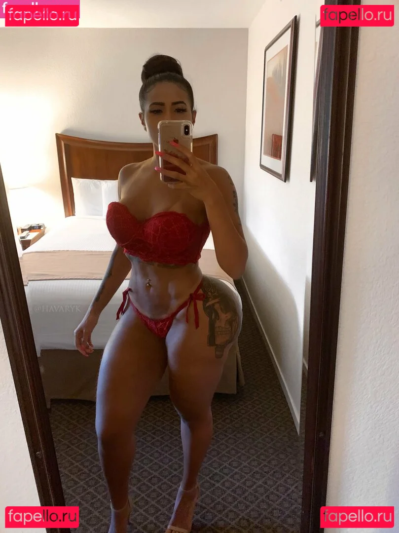 Karen Havary Onlyfans Photo Gallery 