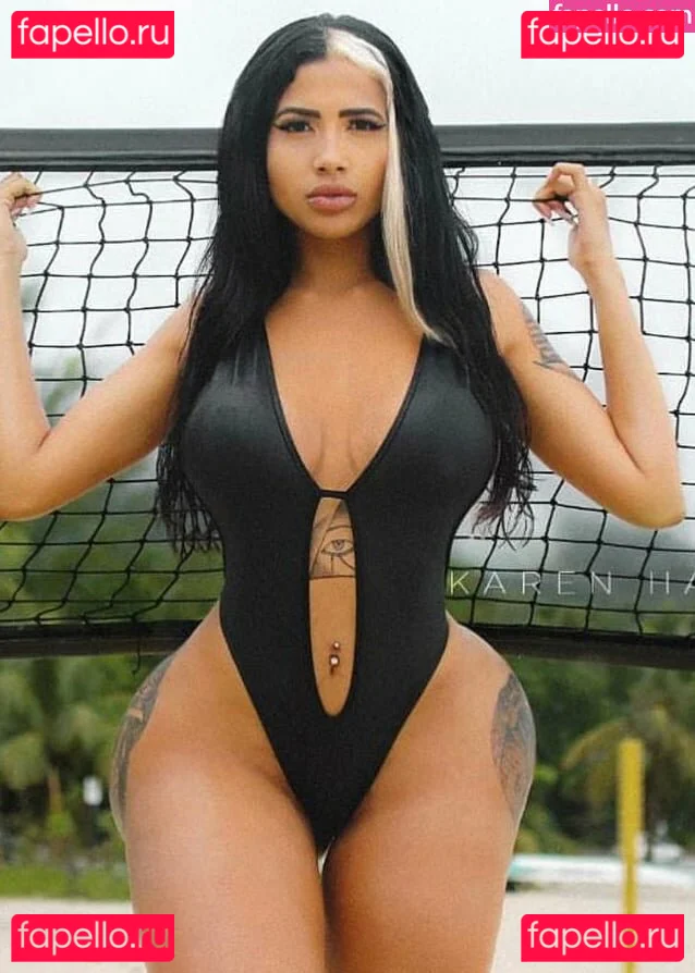 Karen Havary Onlyfans Photo Gallery 