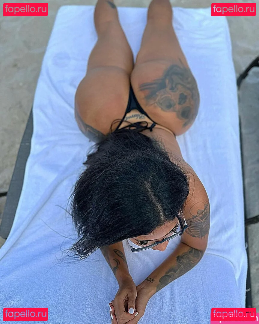 Karen Havary Onlyfans Photo Gallery 