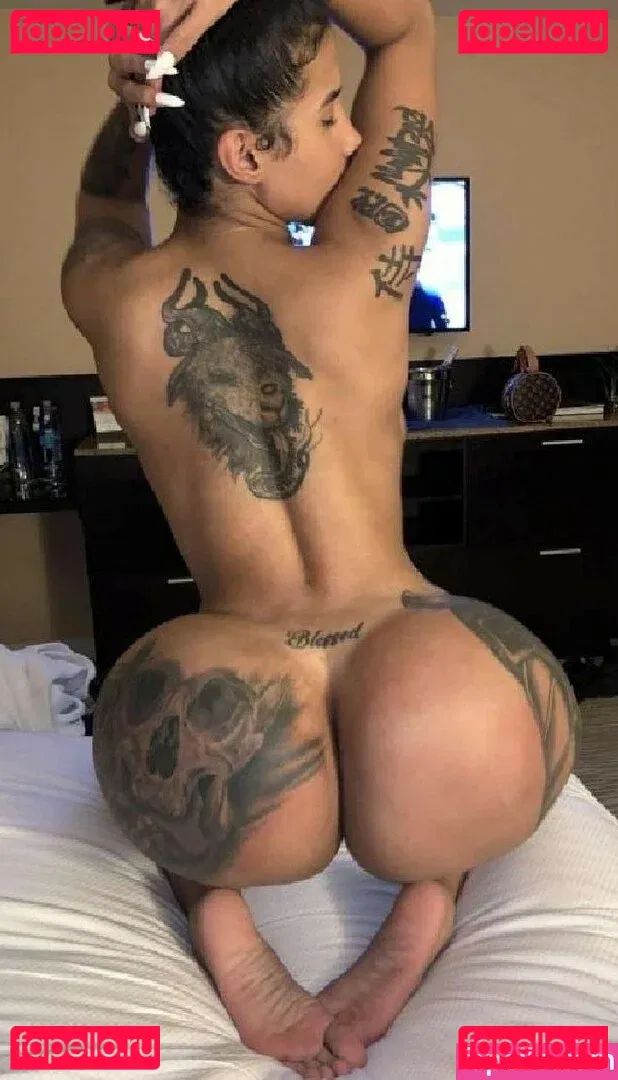 Karen Havary Onlyfans Photo Gallery 