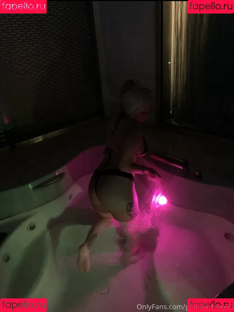gothbarbie666 Onlyfans Photo Gallery 