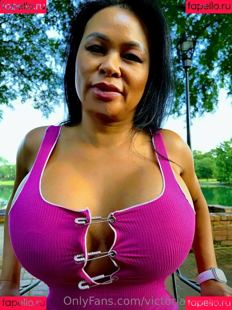 victoria34dblgs Onlyfans Photo Gallery 
