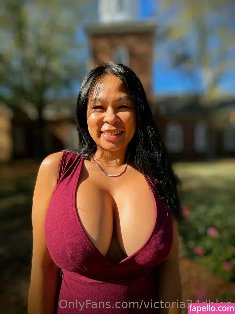 victoria34dblgs Onlyfans Photo Gallery 