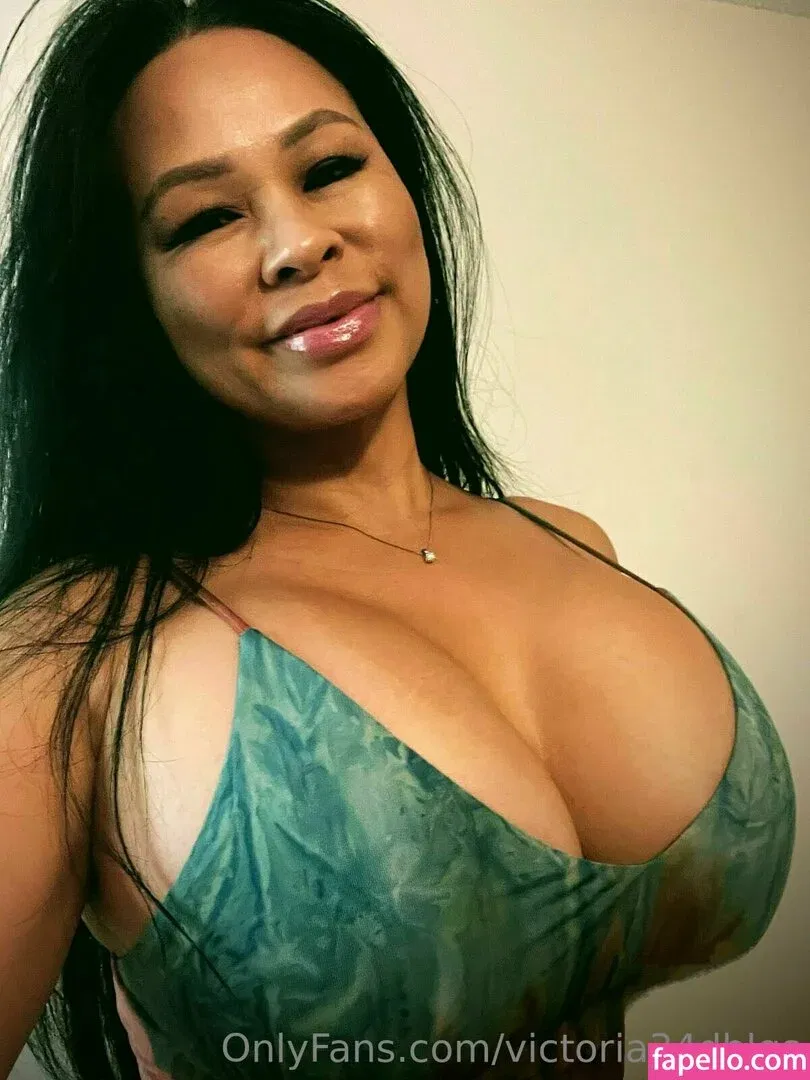 victoria34dblgs Onlyfans Photo Gallery 