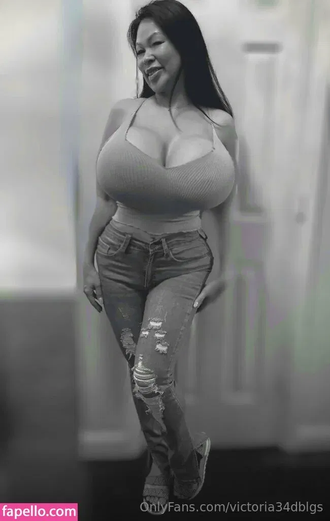 victoria34dblgs Onlyfans Photo Gallery 