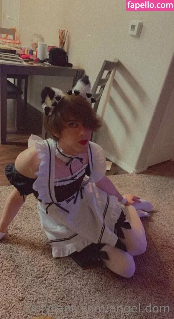 angel.dom Onlyfans Photo Gallery 