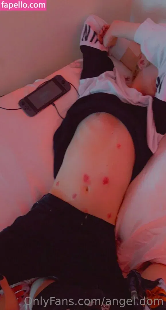 angel.dom Onlyfans Photo Gallery 