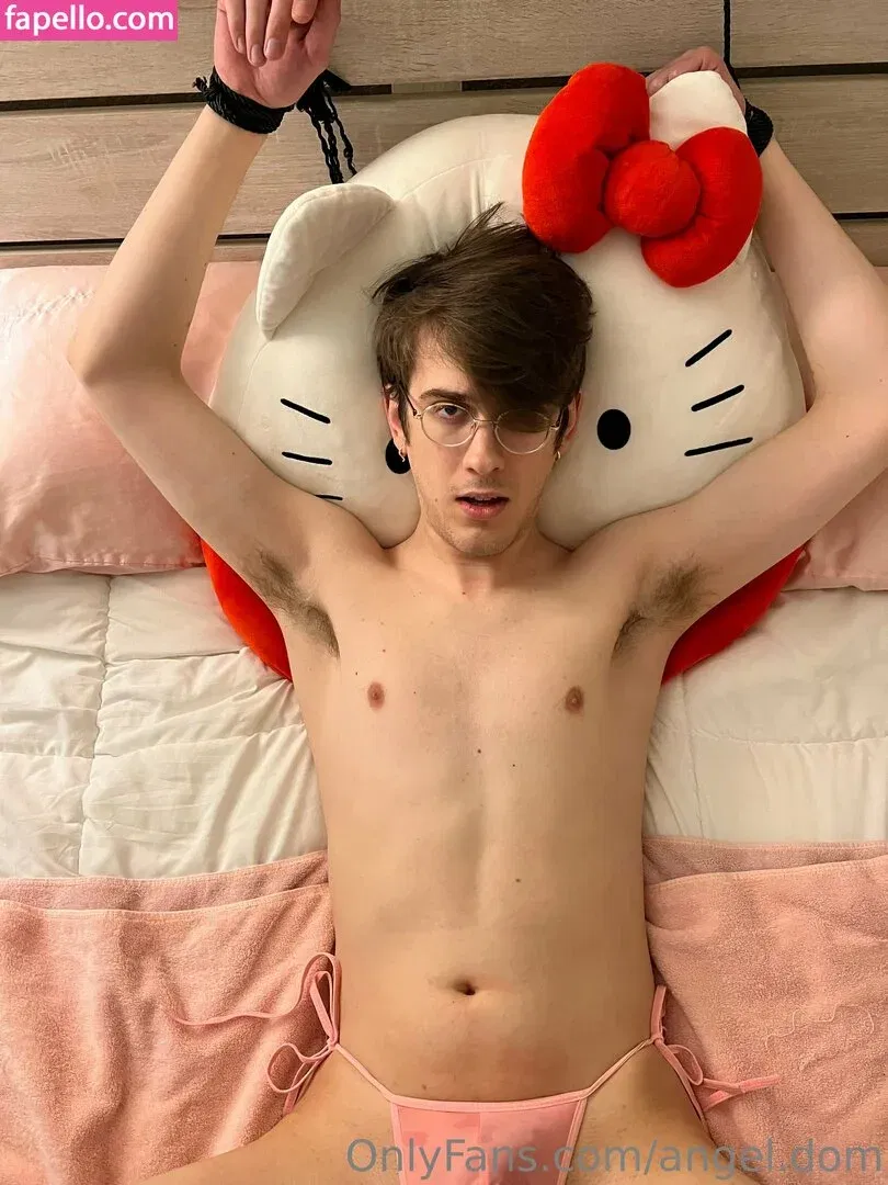 angel.dom Onlyfans Photo Gallery 