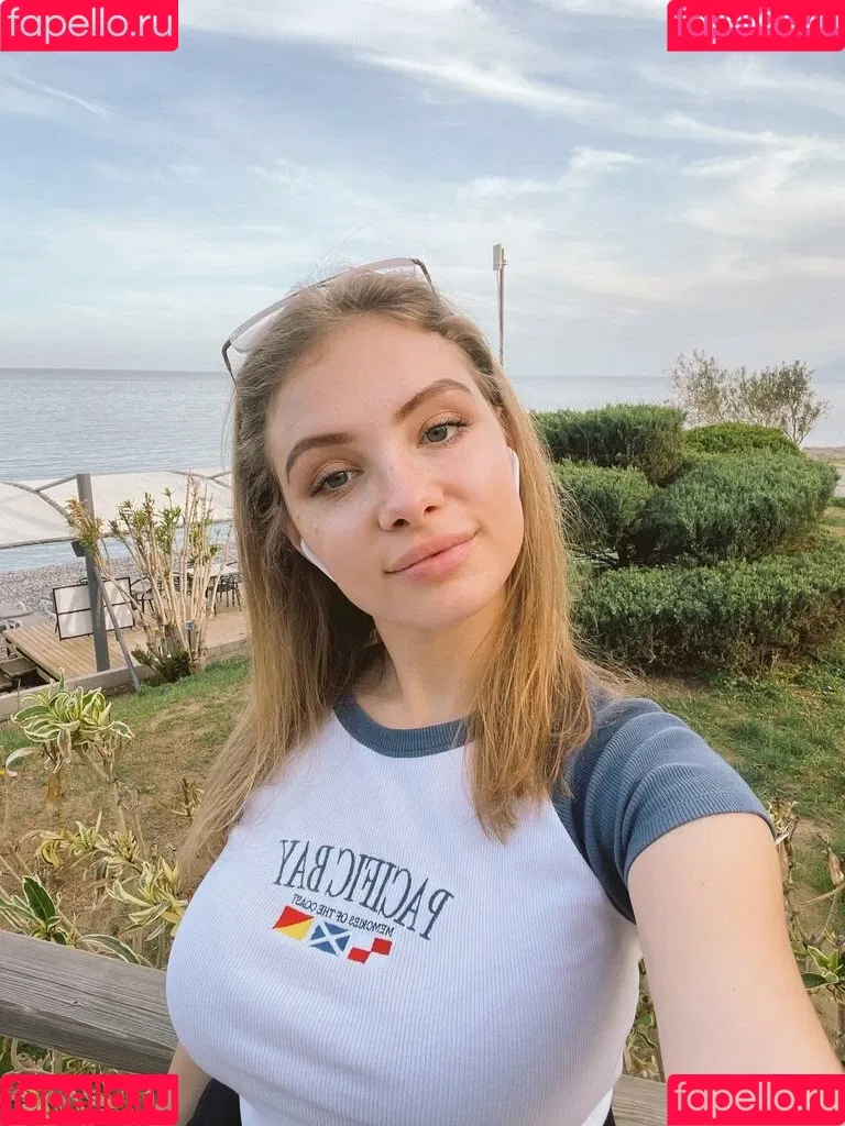 Esvittie Onlyfans Photo Gallery 