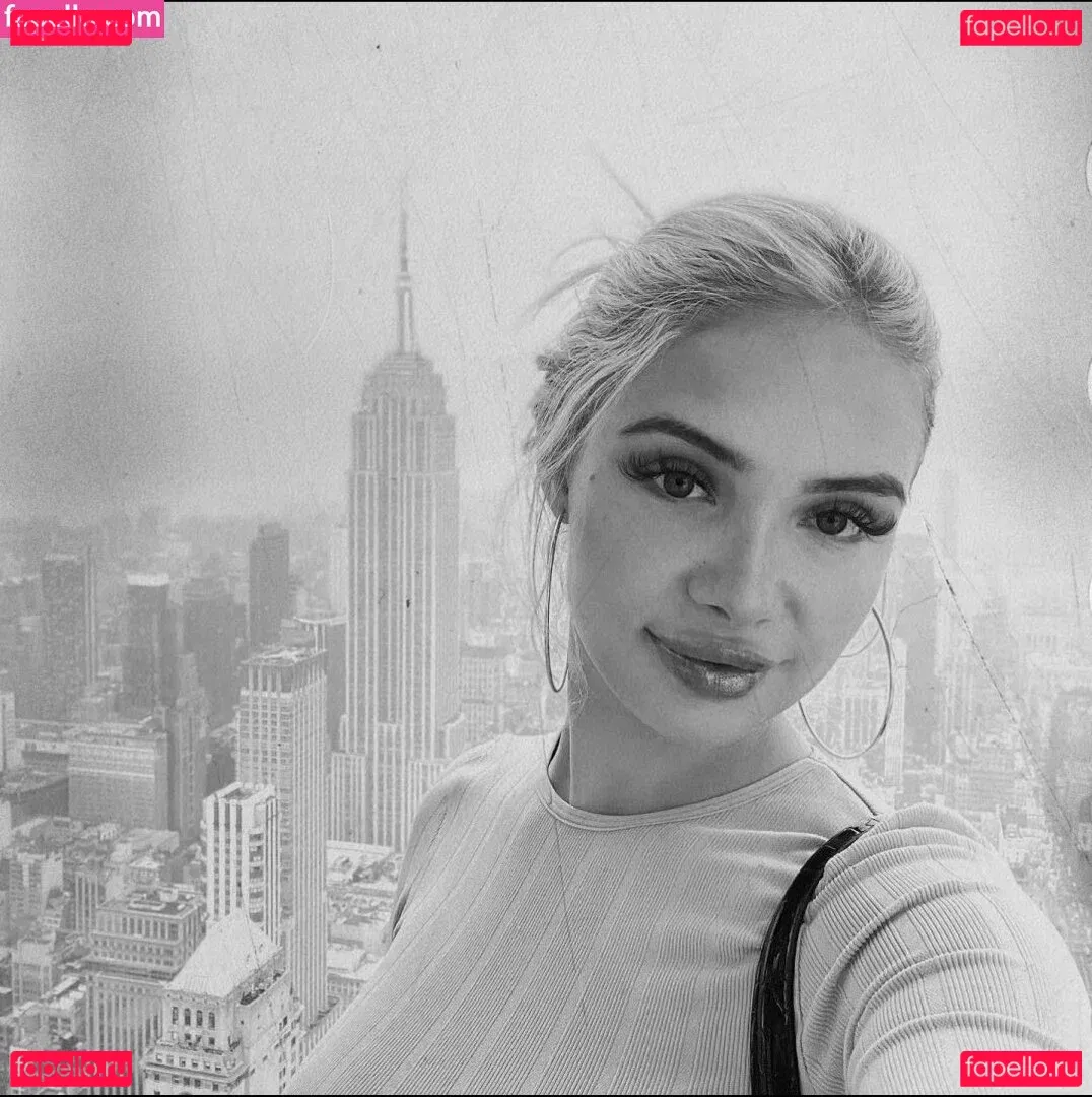 Esvittie Onlyfans Photo Gallery 