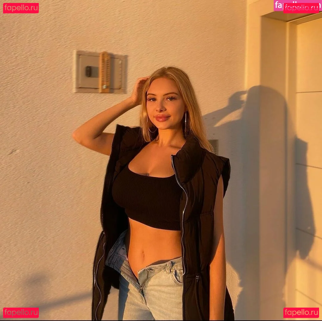 Esvittie Onlyfans Photo Gallery 