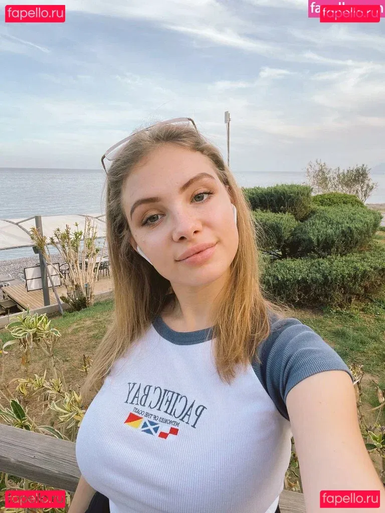 Esvittie Onlyfans Photo Gallery 