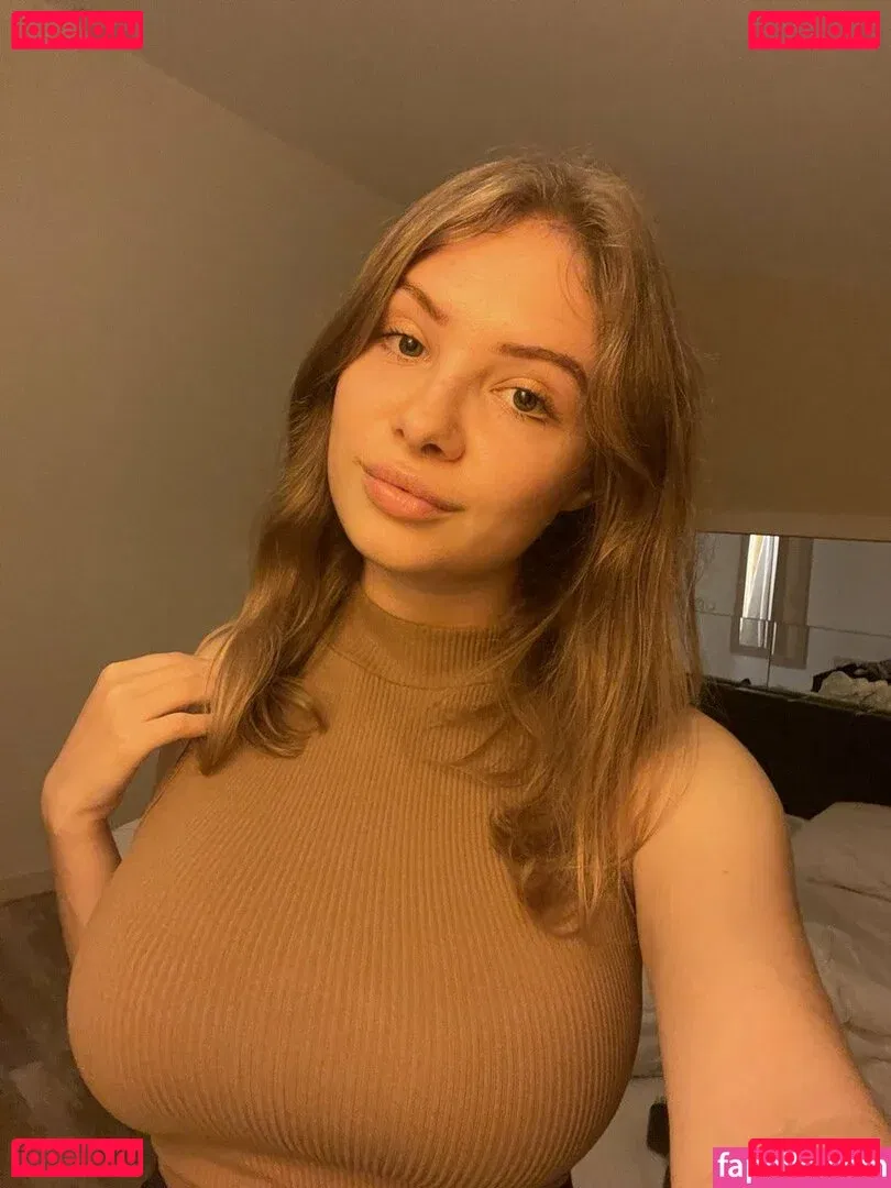 Esvittie Onlyfans Photo Gallery 