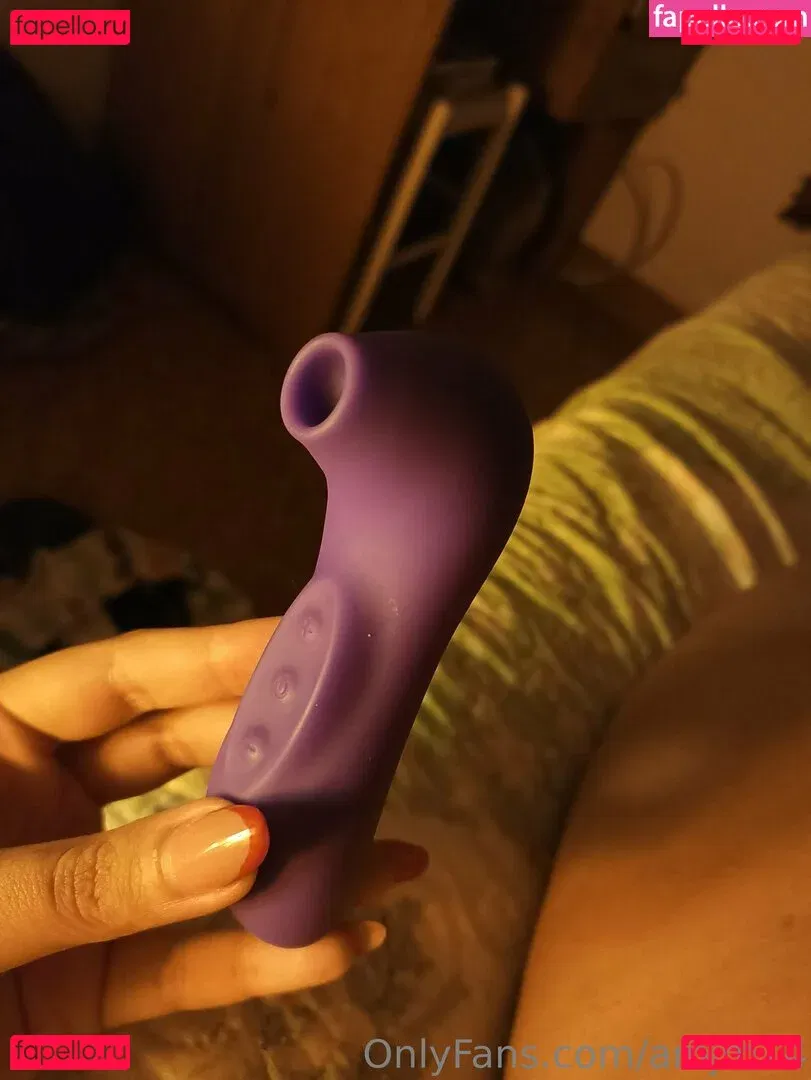 amjm14 Onlyfans Photo Gallery 