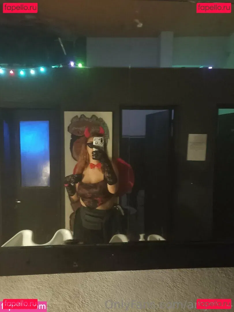 amjm14 Onlyfans Photo Gallery 