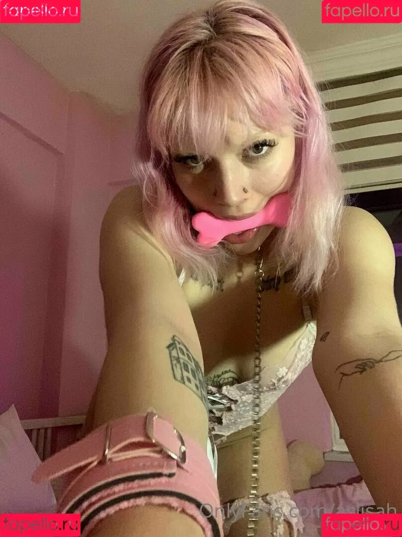 aslisah Onlyfans Photo Gallery 