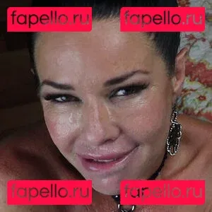 veronicaavluv Onlyfans Photo Gallery 