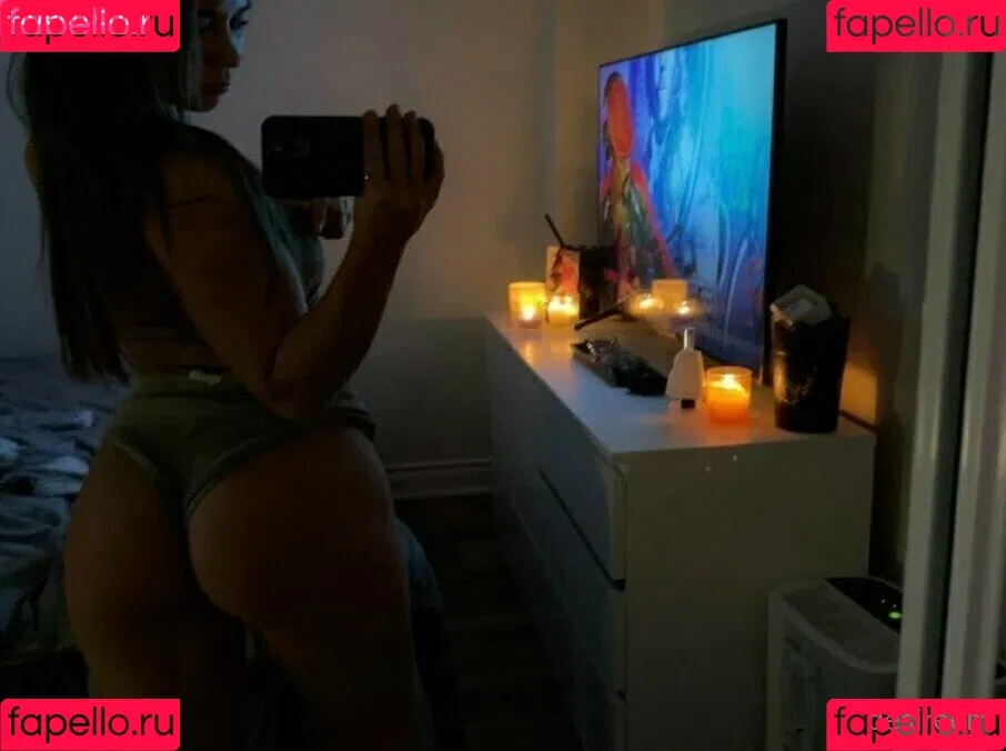 DesireeMcmahon Onlyfans Photo Gallery 