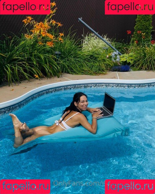 Misszenanna Onlyfans Photo Gallery 