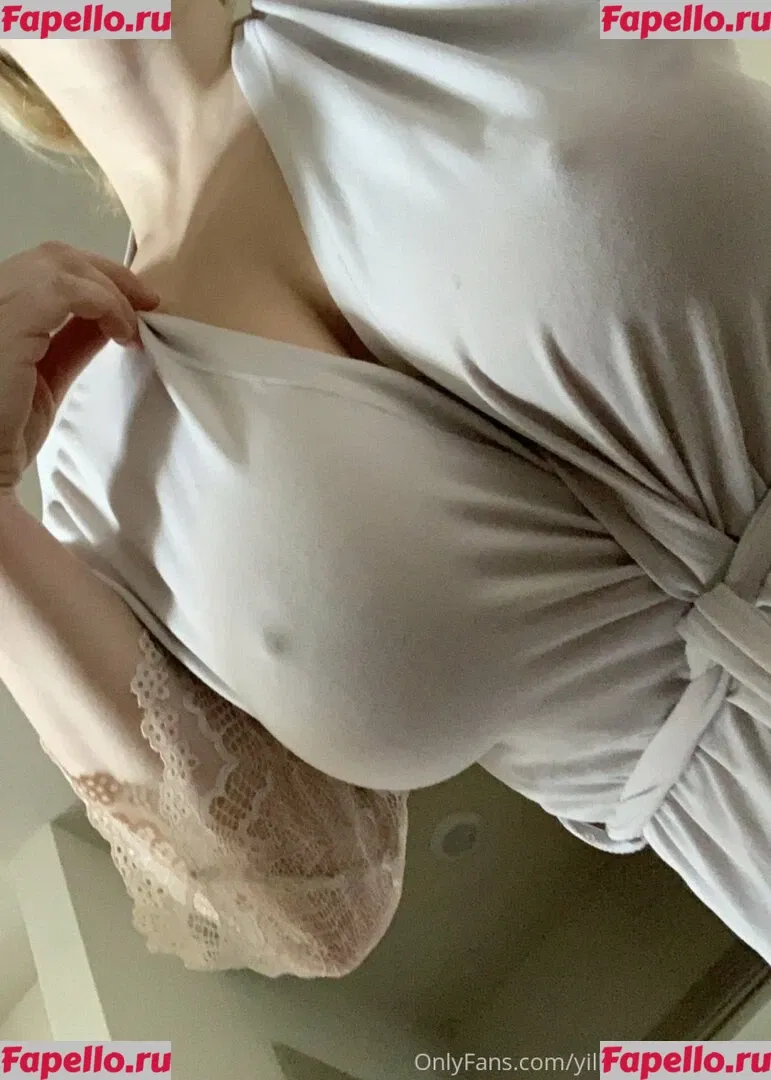 Yillian Onlyfans Photo Gallery 